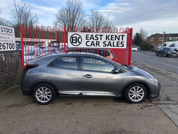 Used Honda Civic 2016 for sale - 73044041: Photo 5