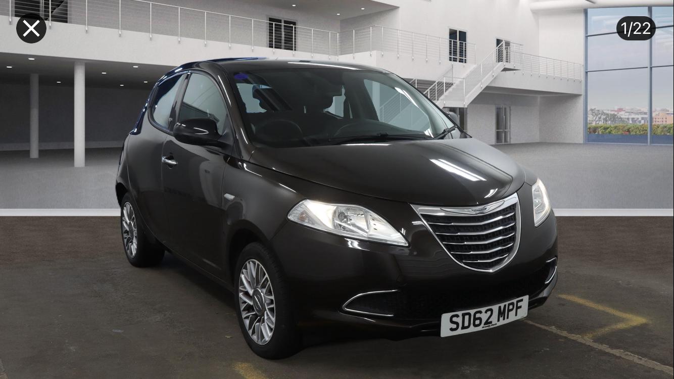 Used Chrysler Ypsilon 2012 for sale - 76980005: Photo 1