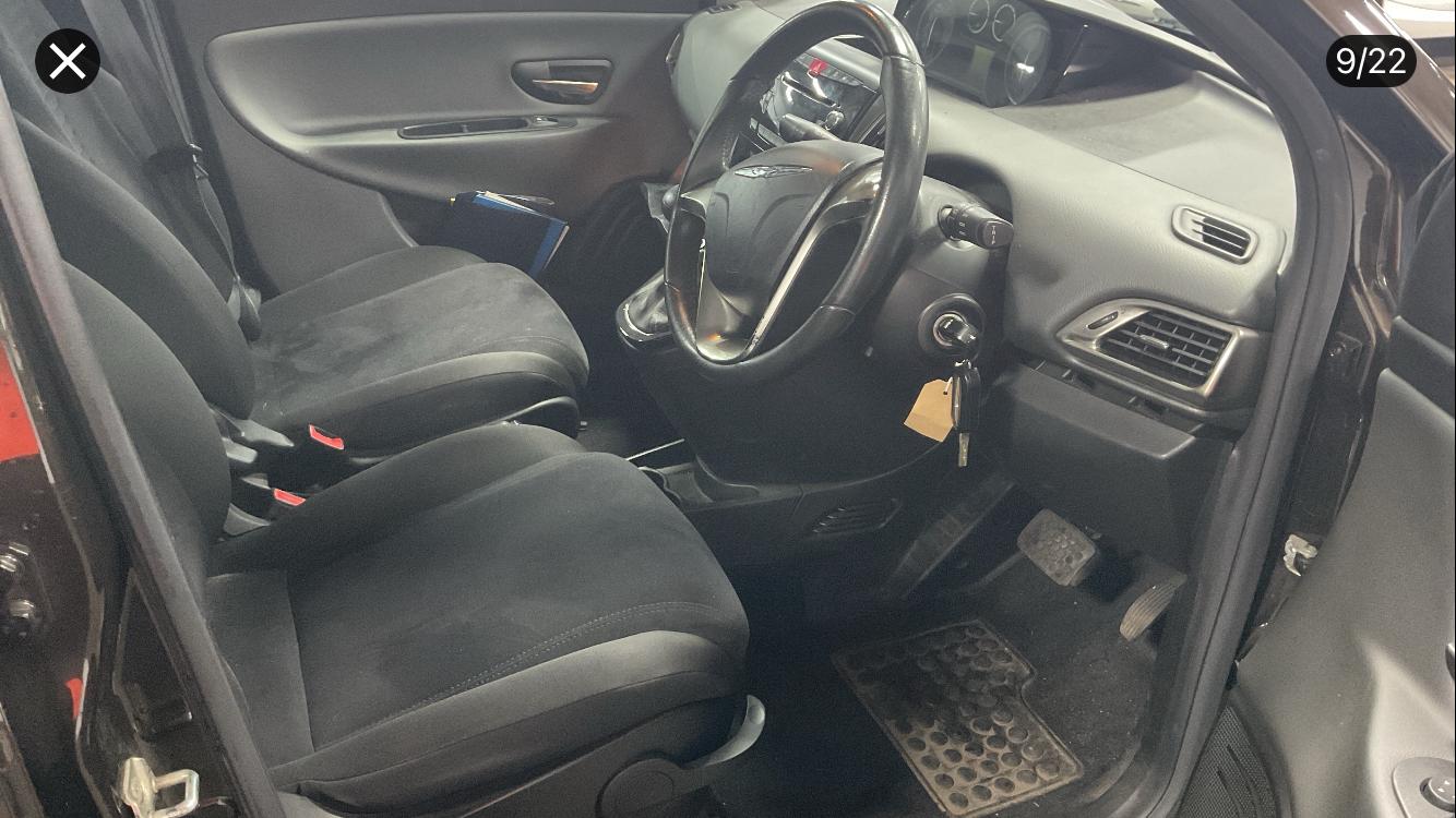 Used Chrysler Ypsilon 2012 for sale - 76980005: Photo 7