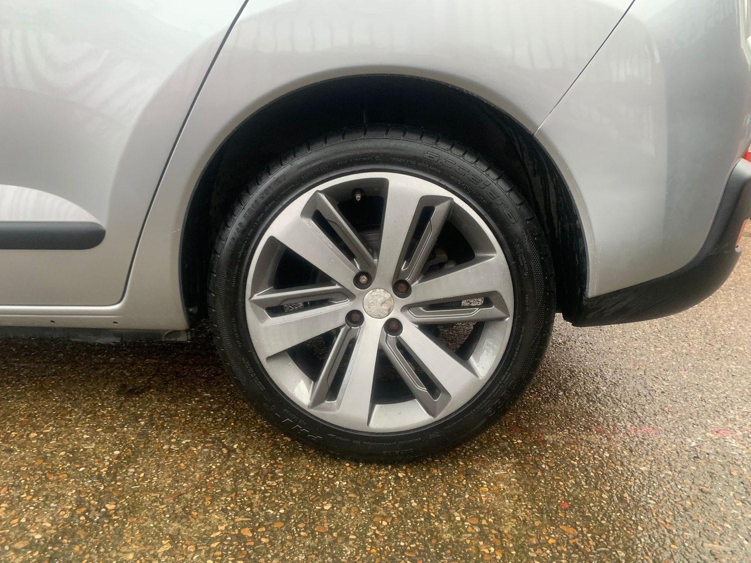 Used Peugeot 3008 2015 for sale - 76750905: Photo 15