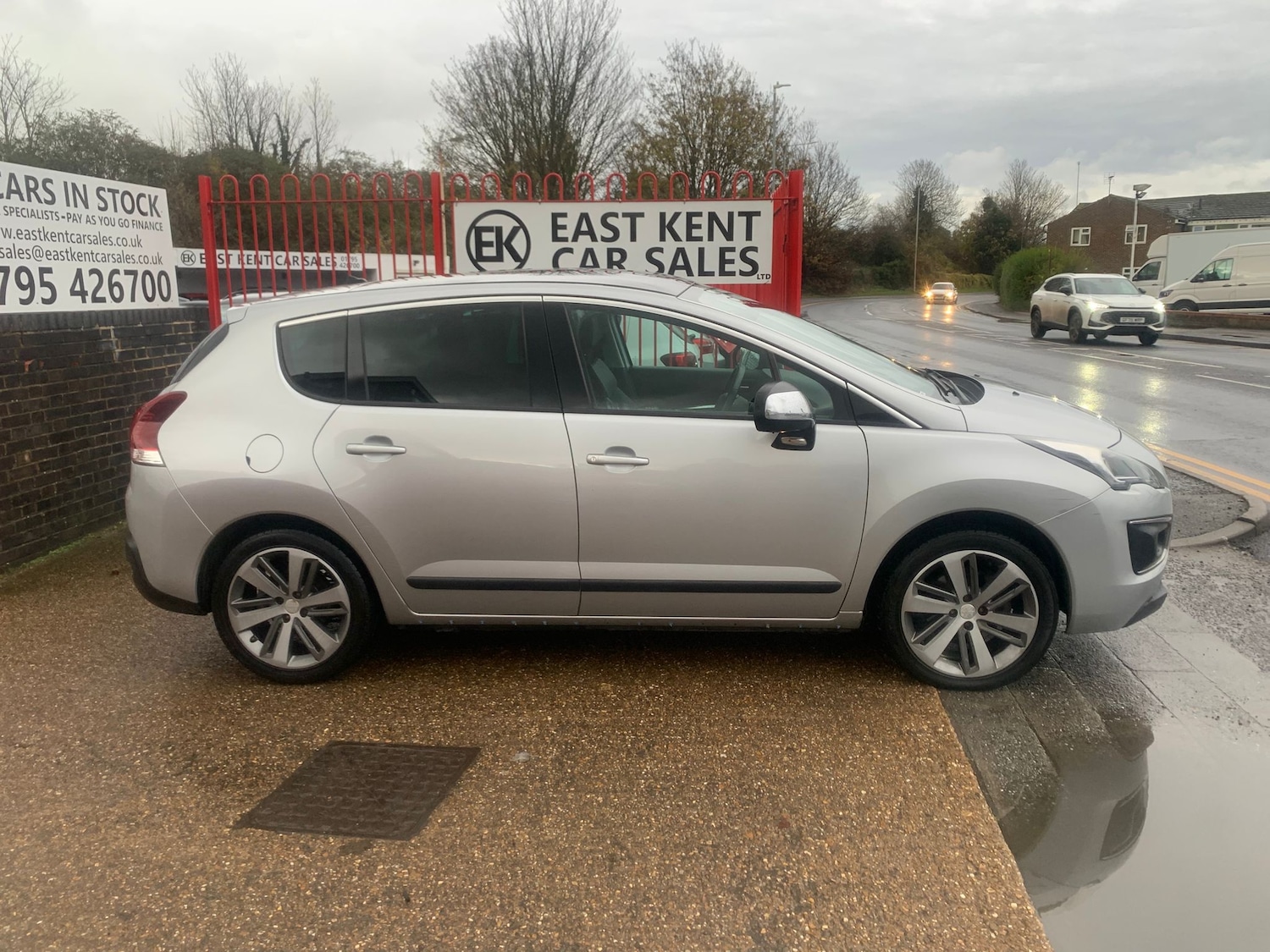 Used Peugeot 3008 2015 for sale - 76750905: Photo 4