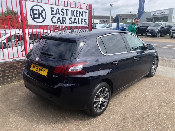 Used Peugeot 308 2015 for sale - 74368952: Photo 6