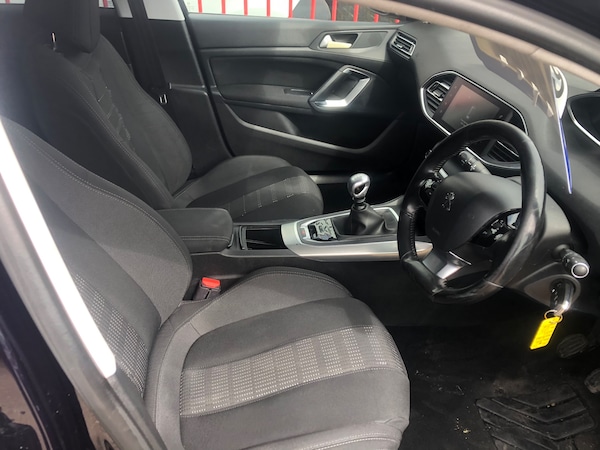 Used Peugeot 308 2015 for sale - 74368952: Photo 8