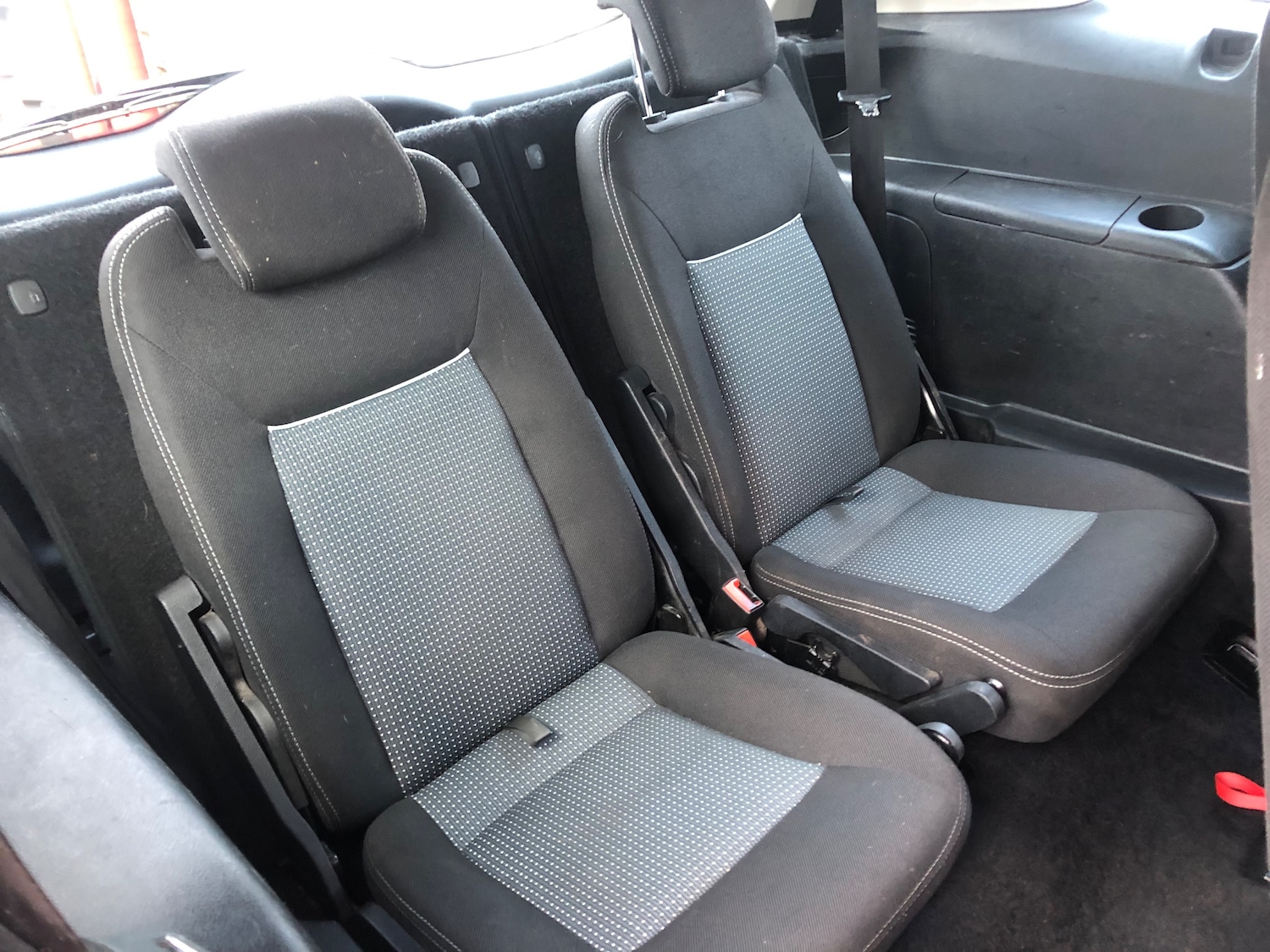 Used Ford S-Max 2014 for sale - 77436223: Photo 14