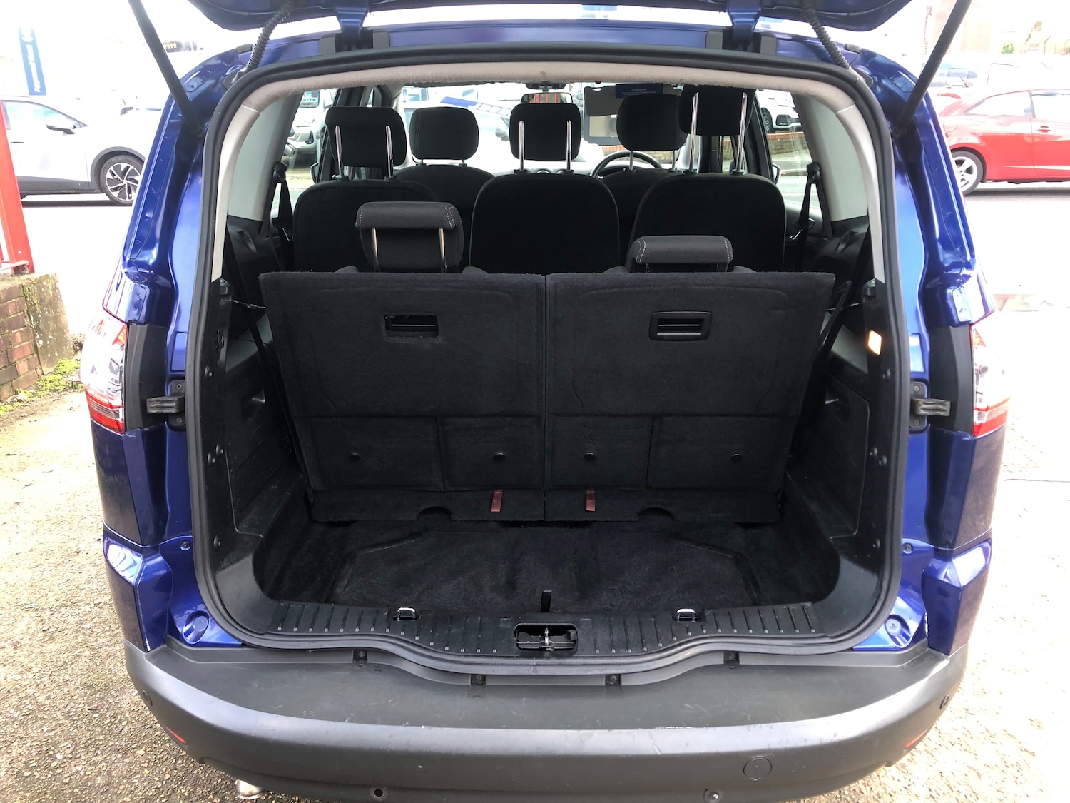 Used Ford S-Max 2014 for sale - 77436223: Photo 15