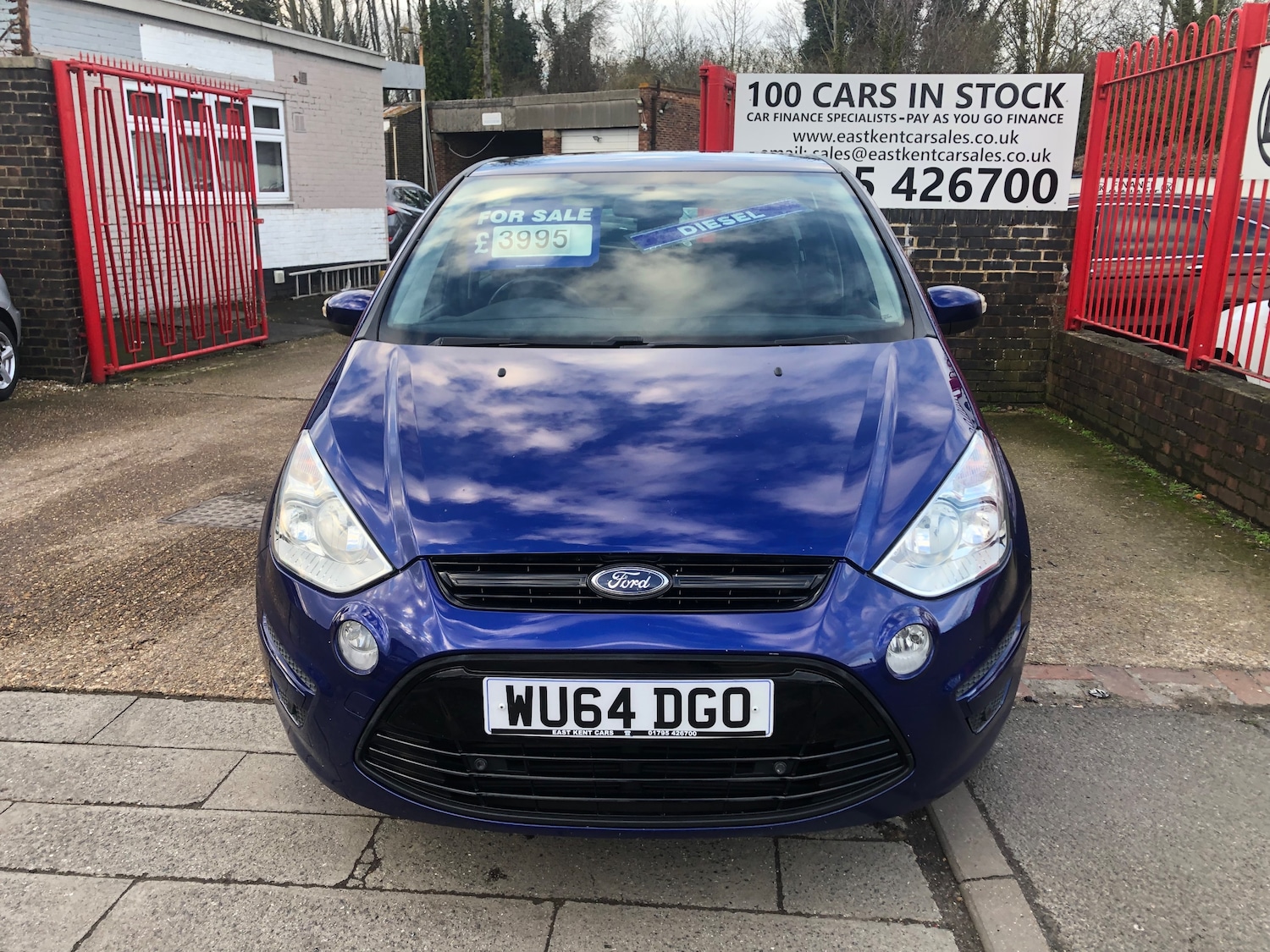 Used Ford S-Max 2014 for sale - 77436223: Photo 2