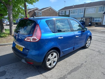 Used Renault Scenic 2011 for sale - 78436657: Photo