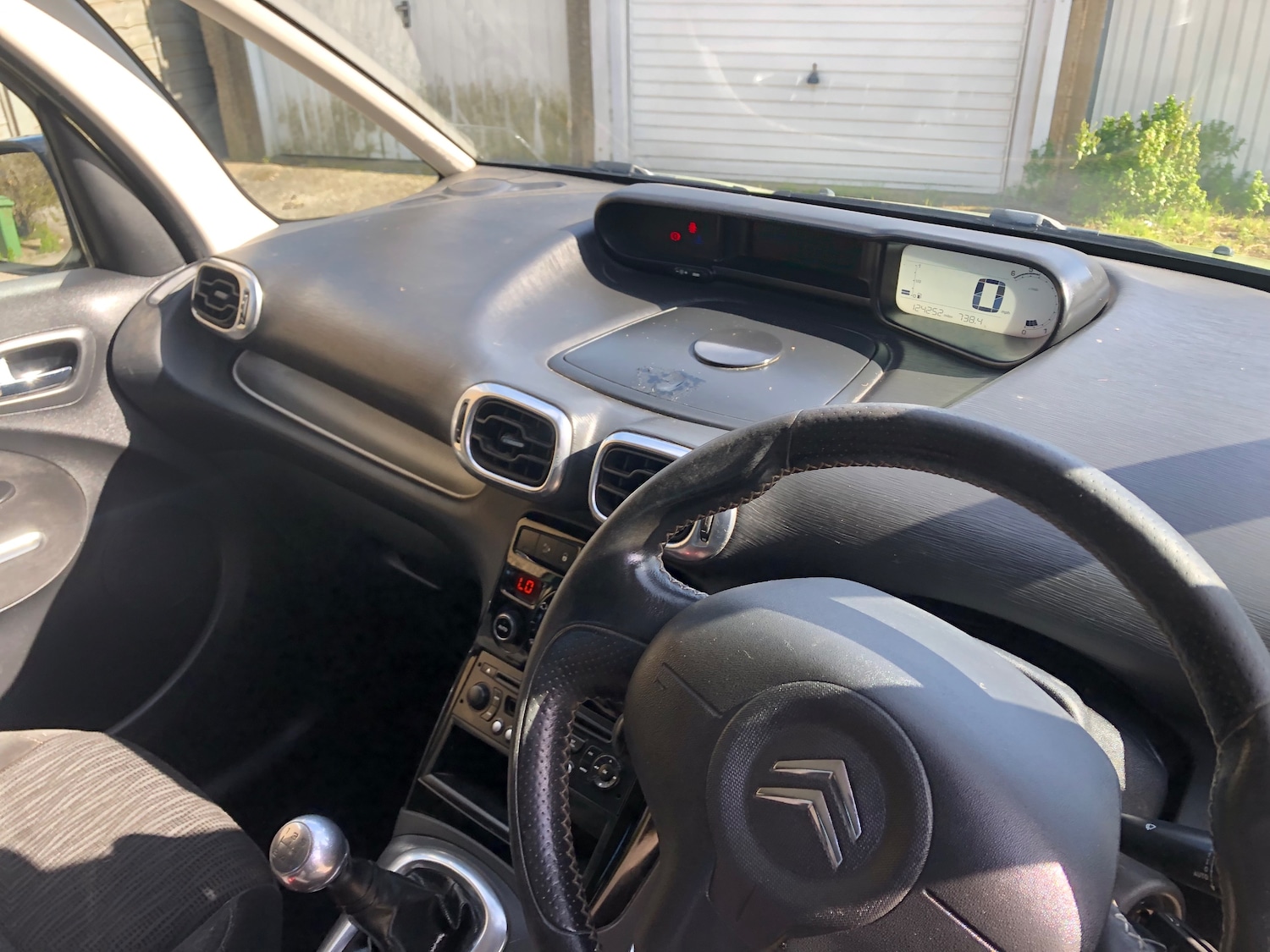 Used Citroen C3 Picasso 2009 for sale - 78029078: Photo 11