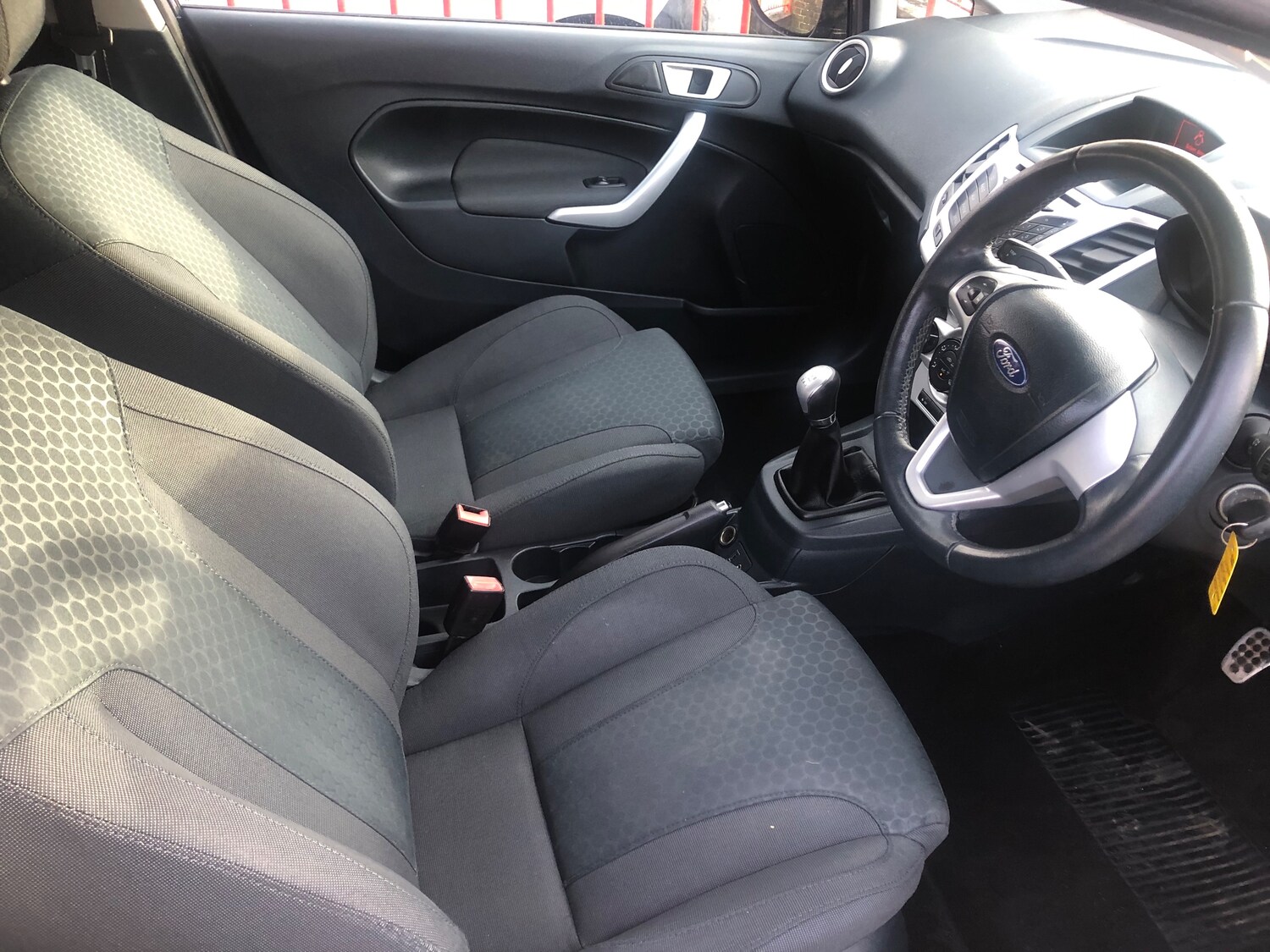 Used Ford Fiesta 2012 for sale - 77350480: Photo 8