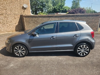 Used Volkswagen Polo 2012 for sale - 78496836: Photo