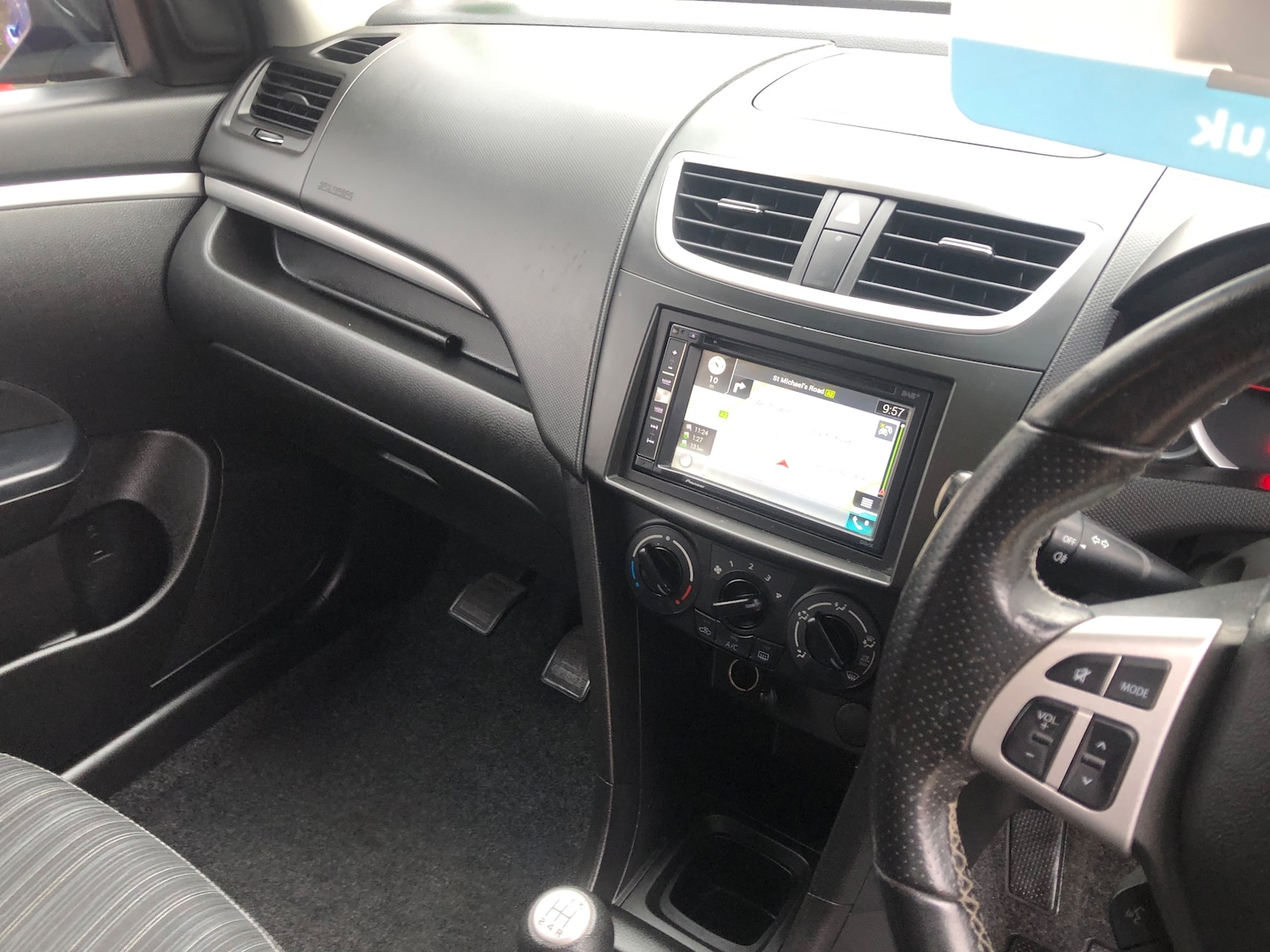 Used Suzuki Swift 2016 for sale - 77493757: Photo 9