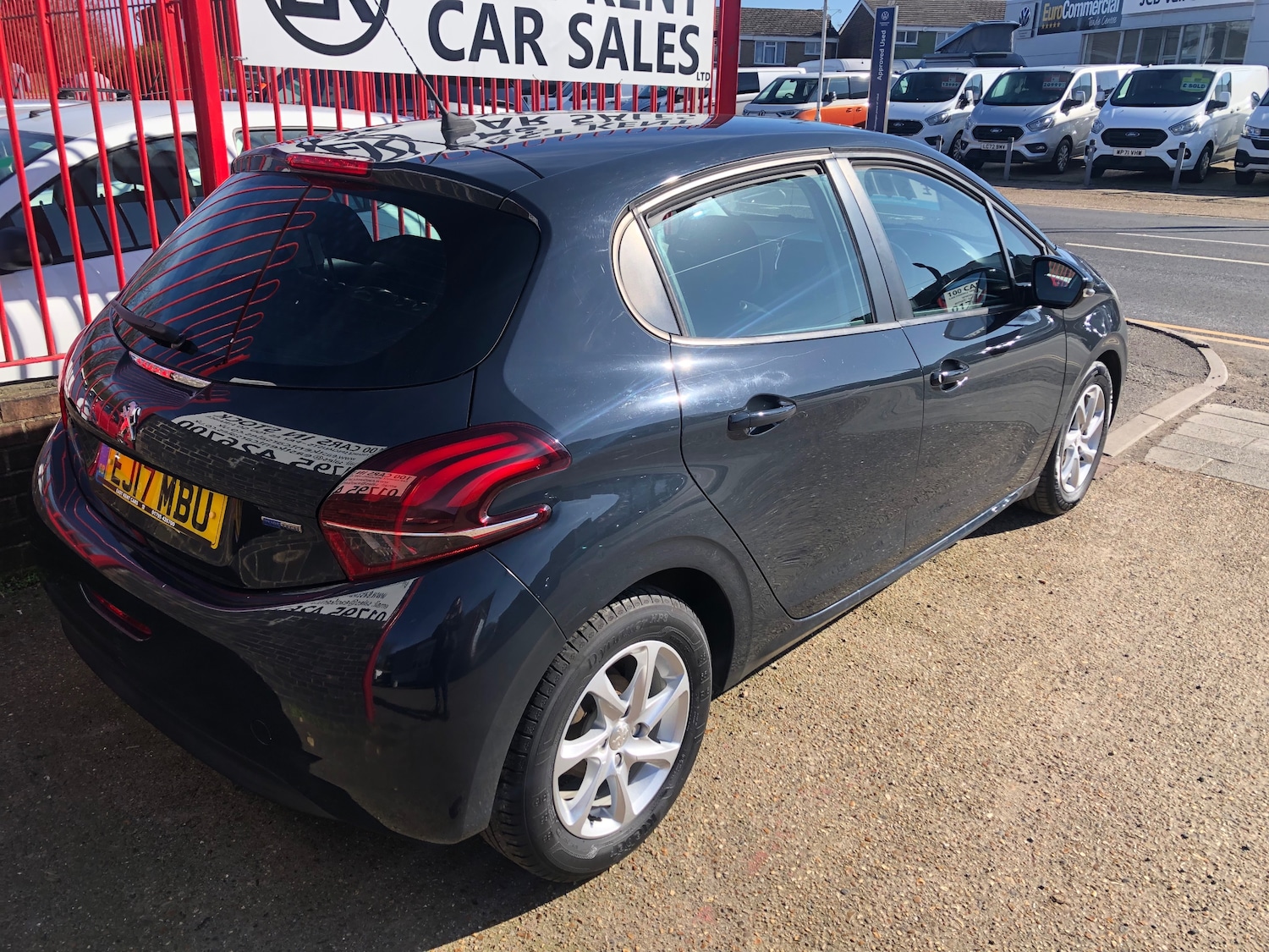 Used Peugeot 208 2017 for sale - 77719043: Photo 6