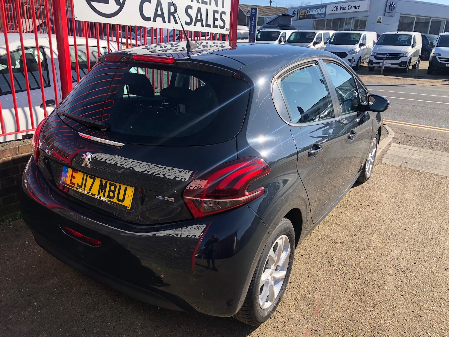 Used Peugeot 208 2017 for sale - 77719043: Photo 7