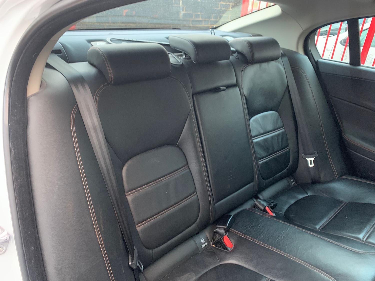 Used Jaguar XE 2016 for sale - 76830833: Photo 12