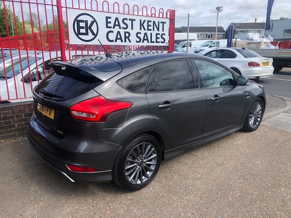 Used Ford Focus 2018 for sale - 74582037: Photo 6