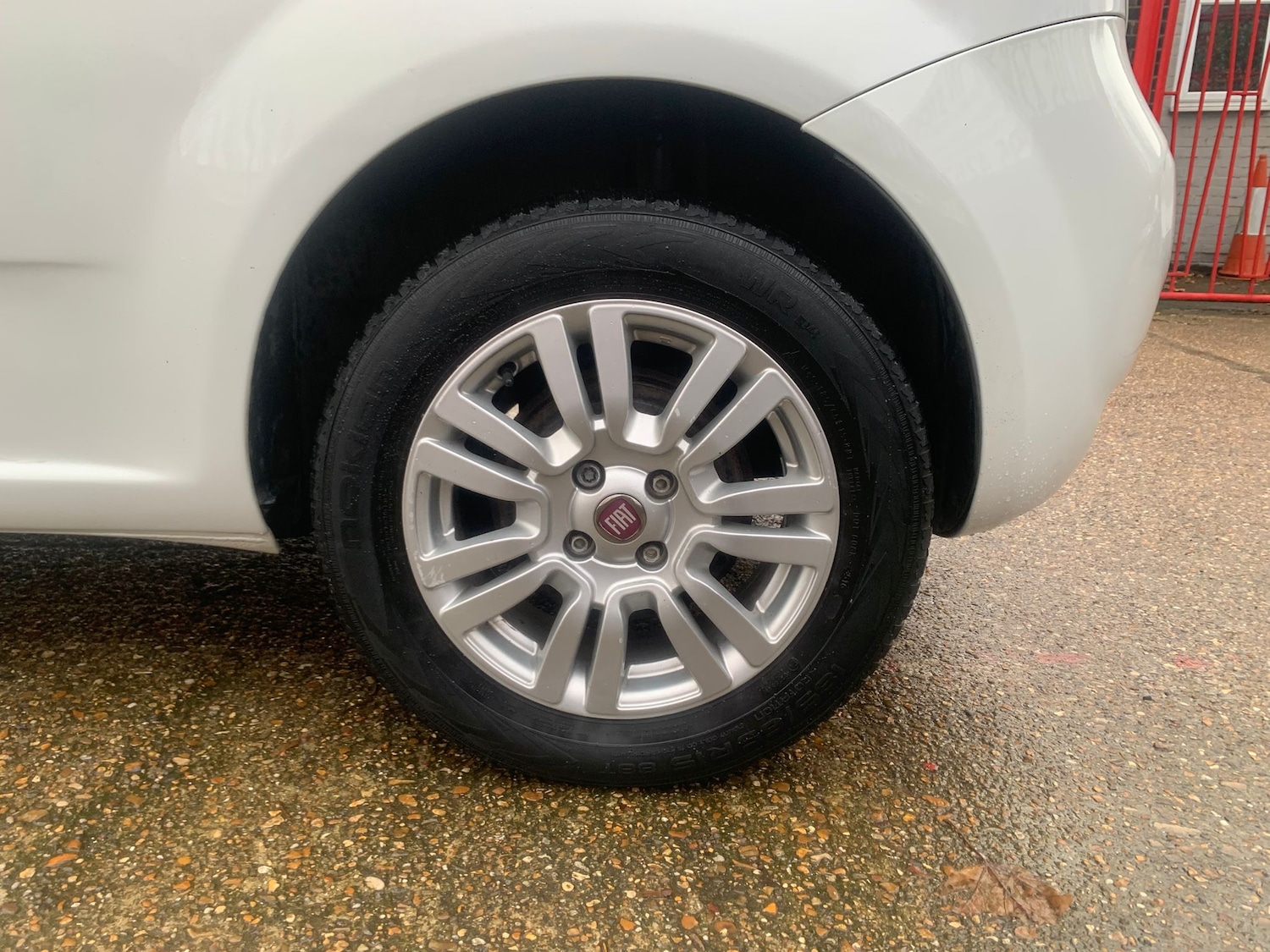 Used Fiat Punto 2014 for sale - 76750907: Photo 13