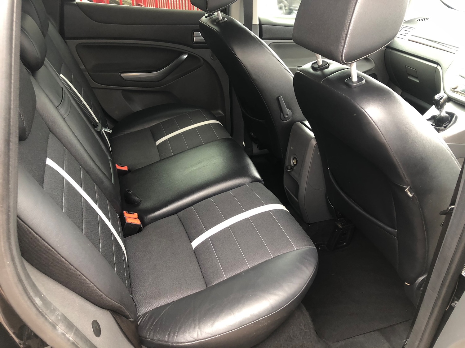 Used Ford Kuga 2012 for sale - 76896393: Photo 8