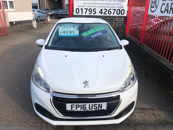Used Peugeot 208 2016 for sale - 74261308: Photo 2
