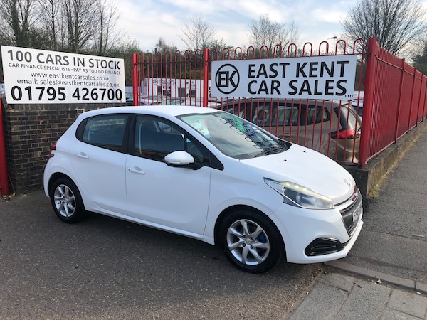 Used Peugeot 208 2016 for sale - 74261308: Photo 4