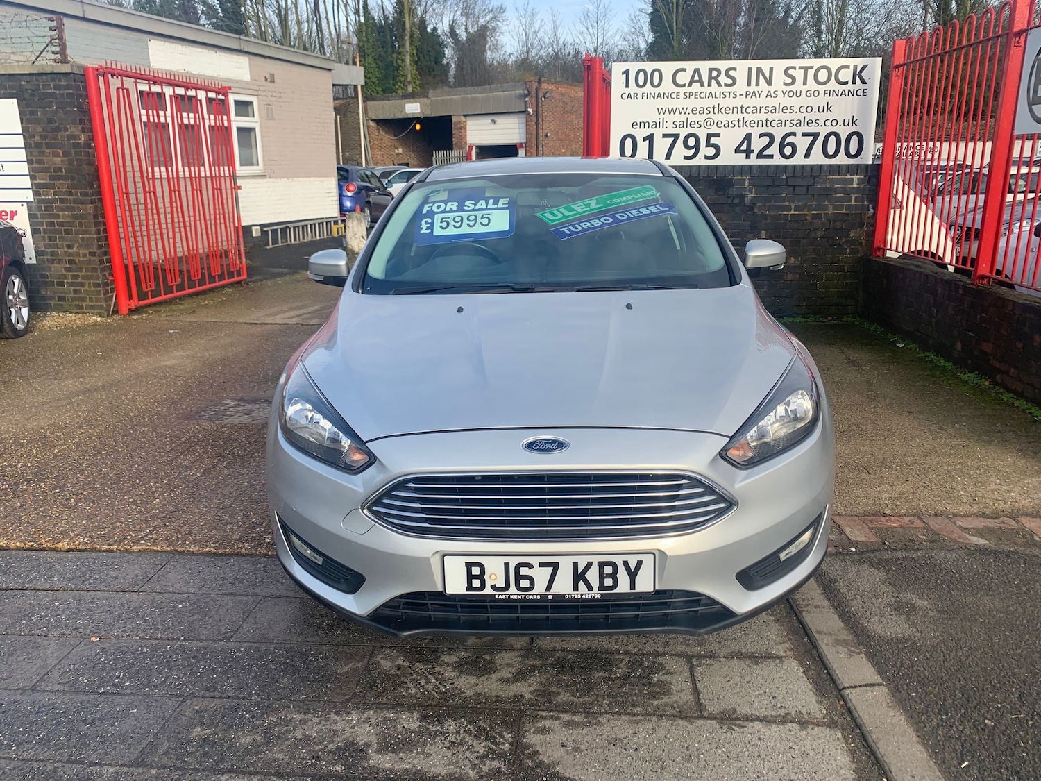 Used Ford Focus 2017 for sale - 77616998: Photo 2
