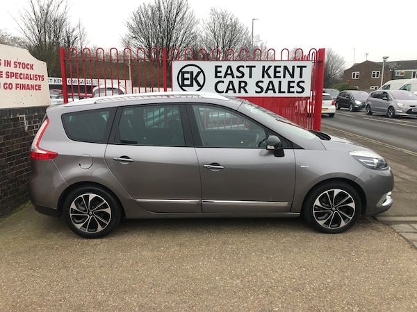 Used Renault Grand Scenic 2016 for sale - 73412879: Photo 5