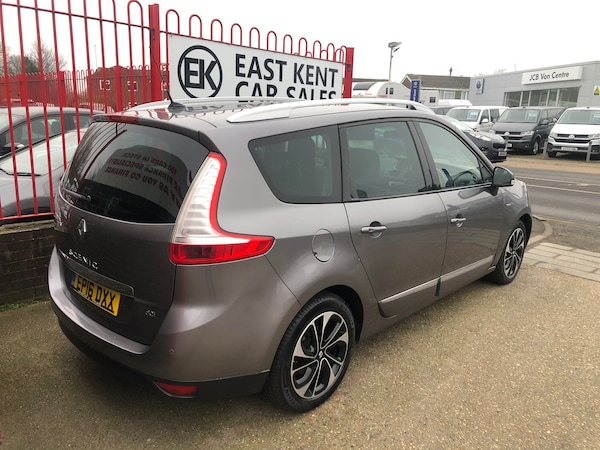 Used Renault Grand Scenic 2016 for sale - 73412879: Photo 7