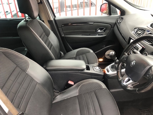 Used Renault Grand Scenic 2016 for sale - 73412879: Photo 8