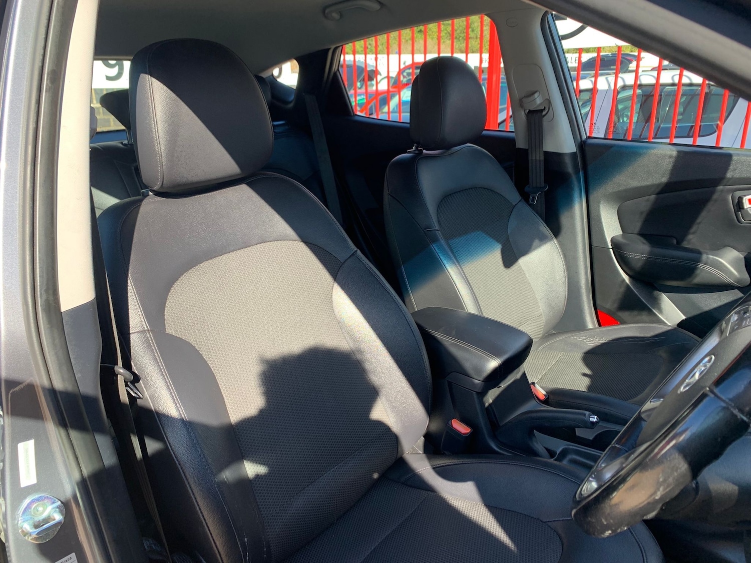 Used Hyundai Ix35 2015 for sale - 76186896: Photo 9