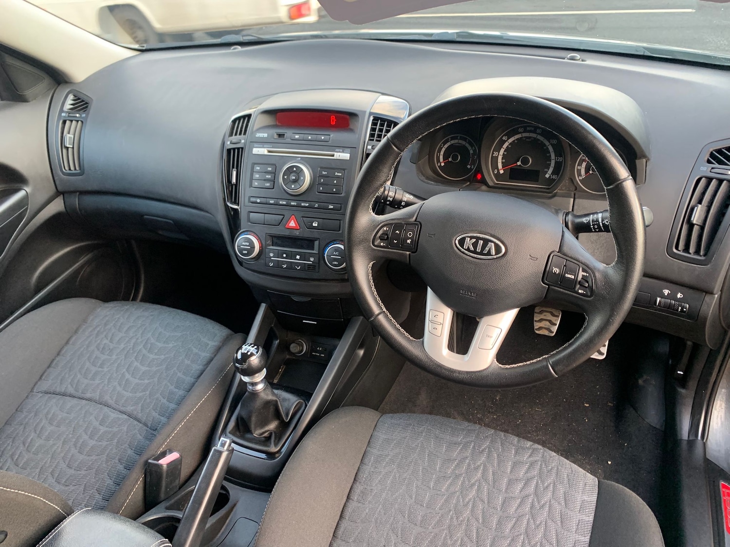 Used Kia Ceed 2011 for sale - 76783316: Photo 10