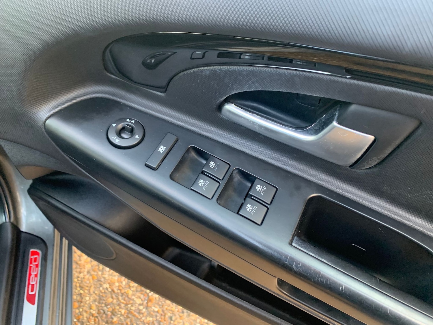 Used Kia Ceed 2011 for sale - 76783316: Photo 11