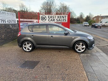Used Kia Ceed 2011 for sale - 76783316: Photo
