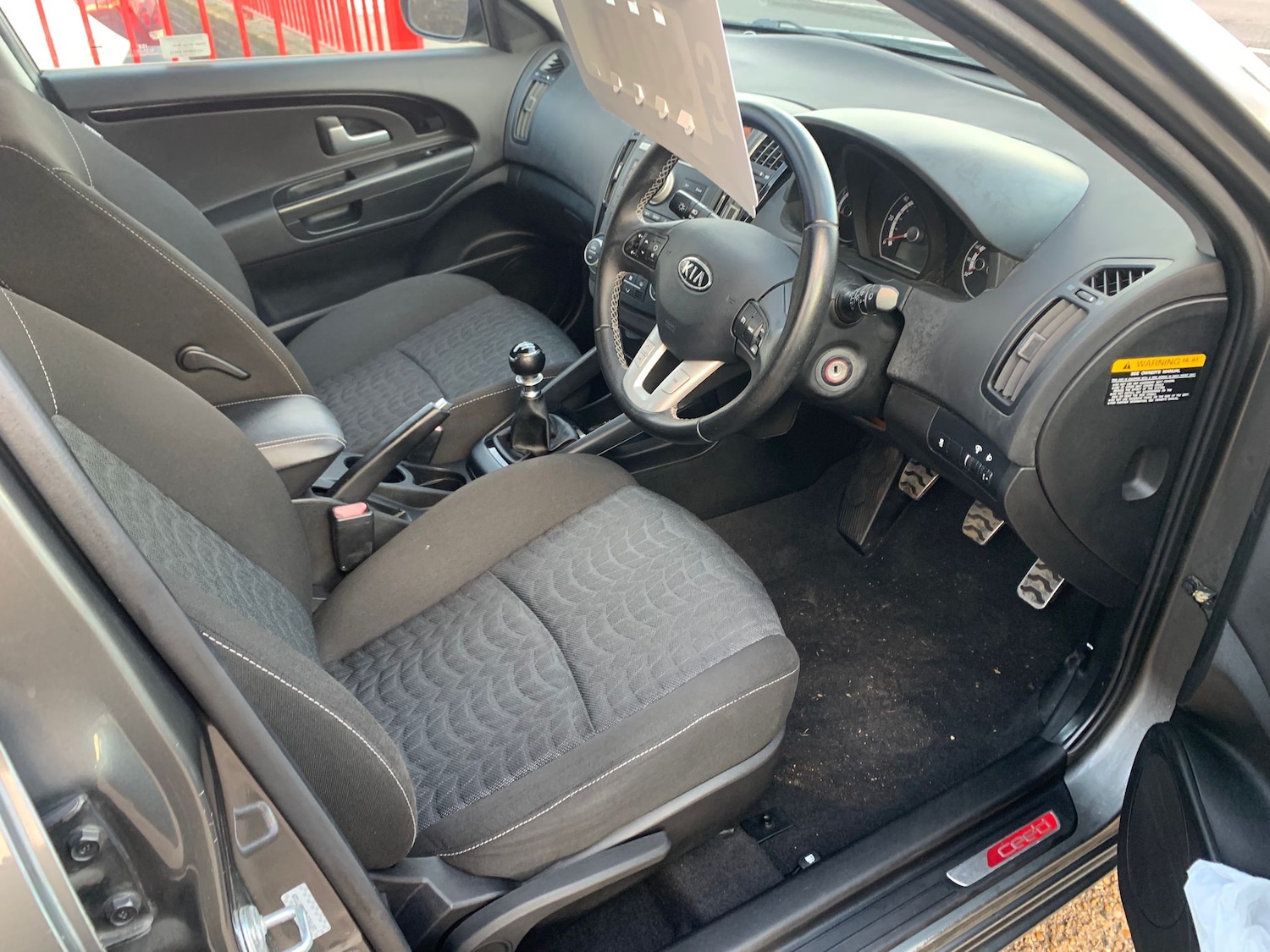 Used Kia Ceed 2011 for sale - 76783316: Photo 8