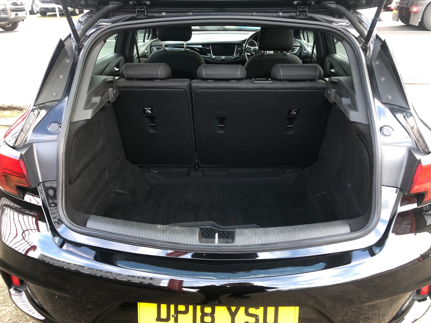 Used Vauxhall Astra 2018 for sale - 77436215: Photo 14