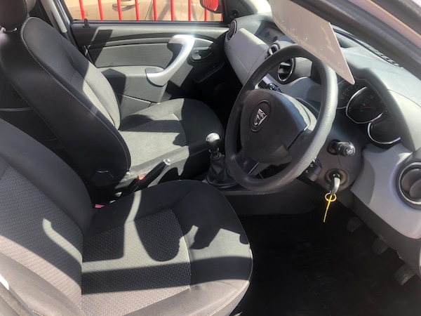 Used Dacia Duster 2014 for sale - 74435774: Photo 9