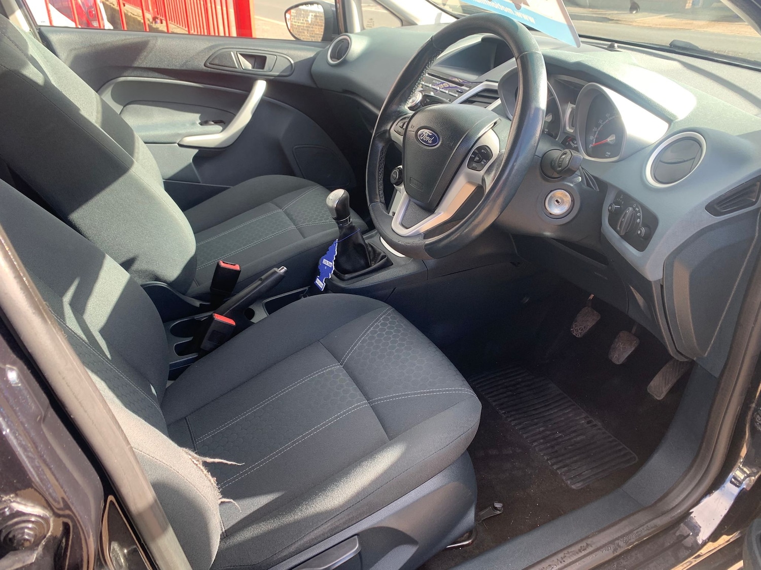 Used Ford Fiesta 2011 for sale - 77654089: Photo 7