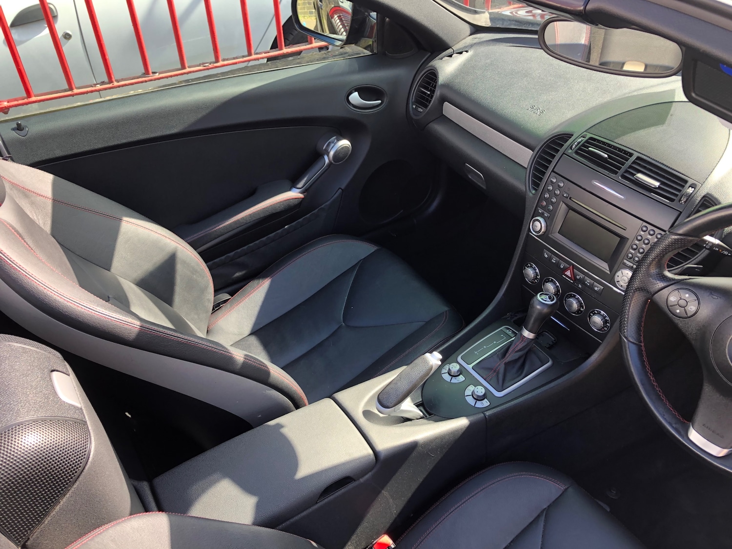 Used Mercedes-Benz SLK 2009 for sale - 78026249: Photo 10