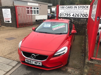 Used Volvo V40 2017 for sale - 76120162: Photo