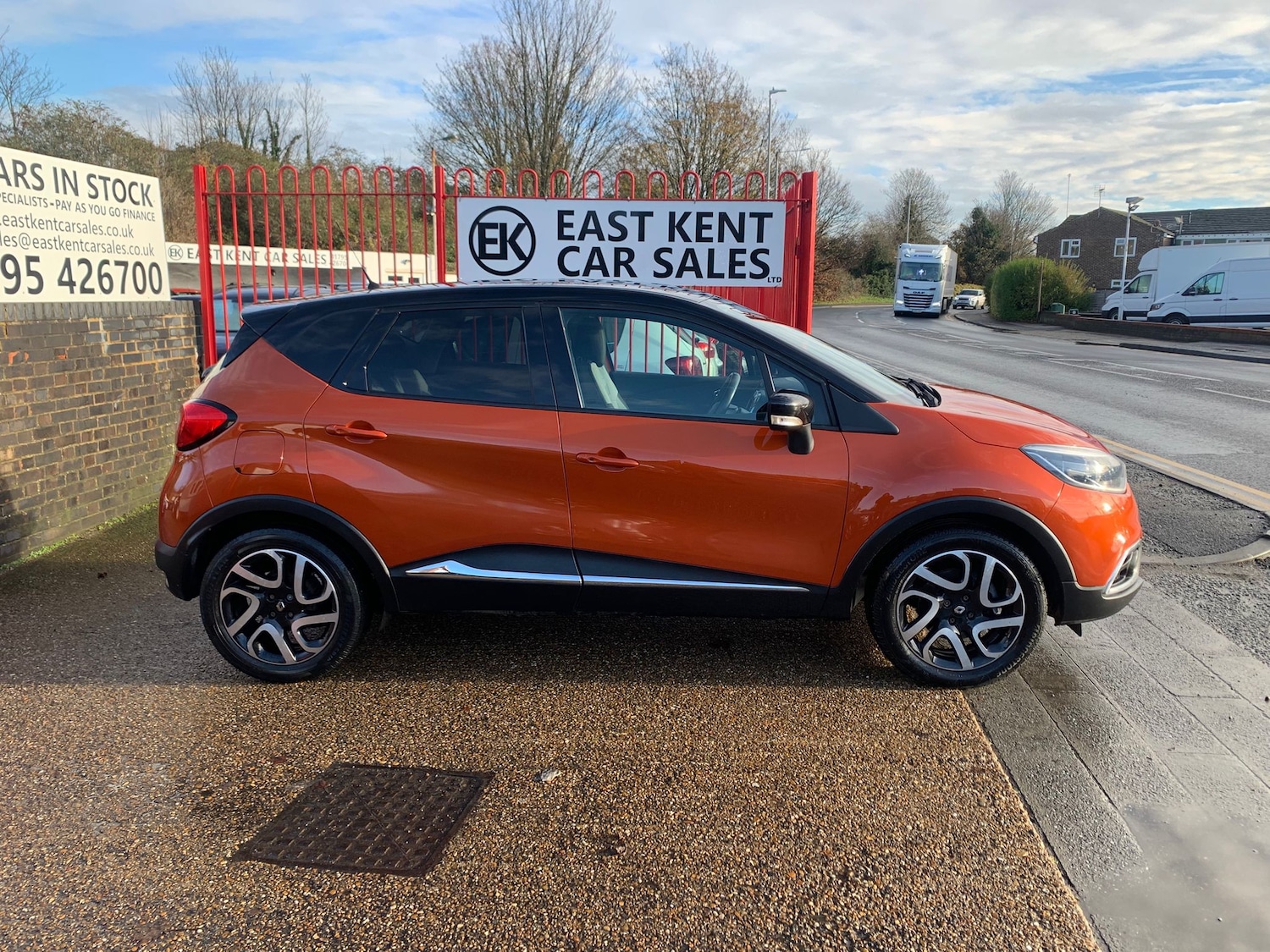 Used Renault Captur 2014 for sale - 76792441: Photo 4