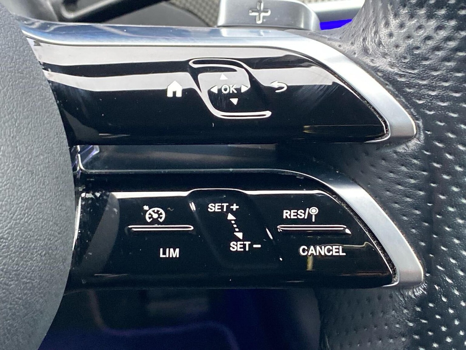 Used Mercedes-Benz C Class 2022 for sale - 76770017: Photo 27