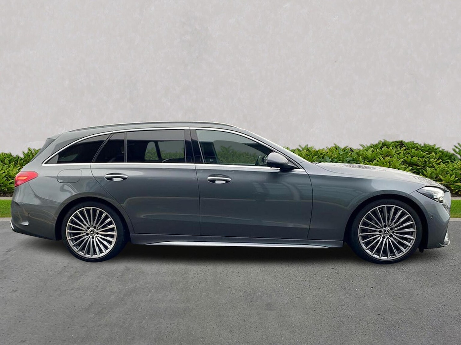 Used Mercedes-Benz C Class 2022 for sale - 76770017: Photo 3