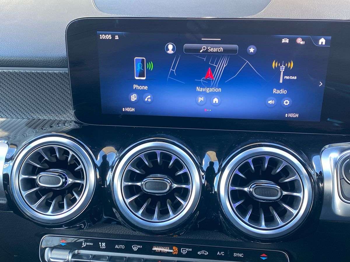 Used Mercedes-Benz GLB 2025 for sale - 78195983: Photo 11