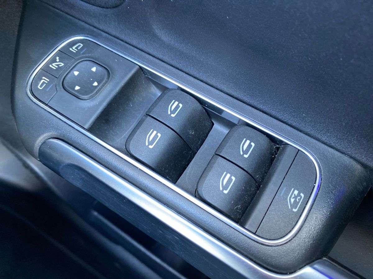 Used Mercedes-Benz GLB 2025 for sale - 78195983: Photo 21