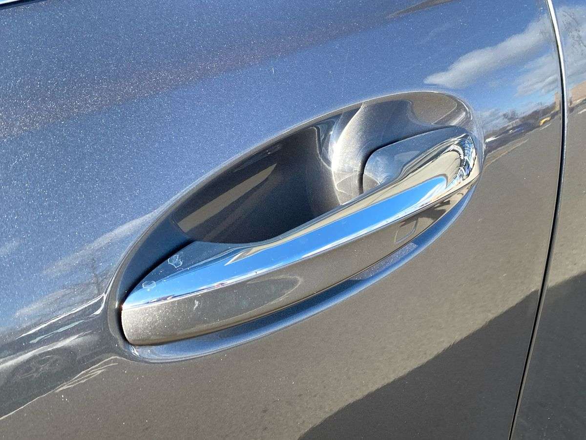 Used Mercedes-Benz GLB 2025 for sale - 78195983: Photo 37