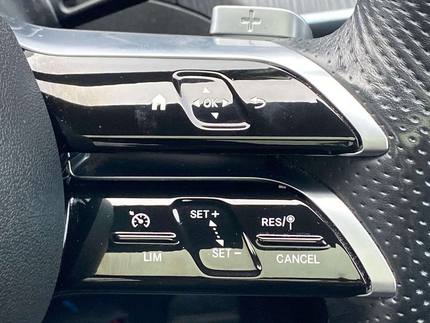 Used Mercedes-Benz C Class 2023 for sale - 77789538: Photo 27