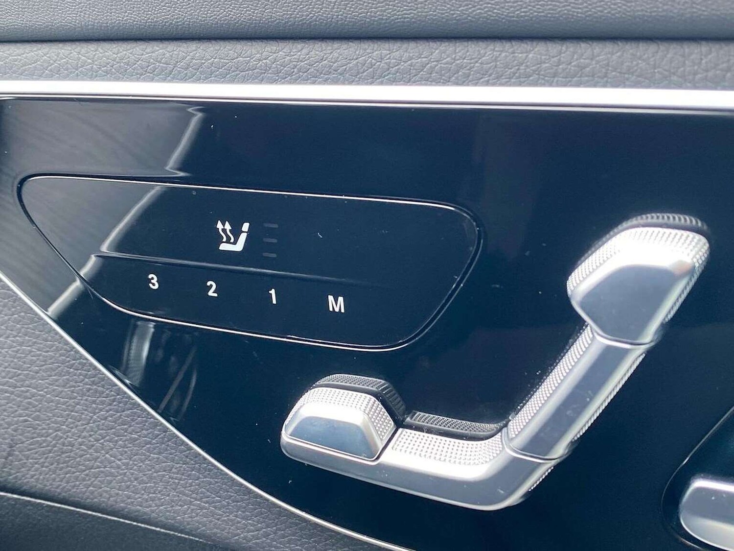 Used Mercedes-Benz C Class 2023 for sale - 77789538: Photo 30