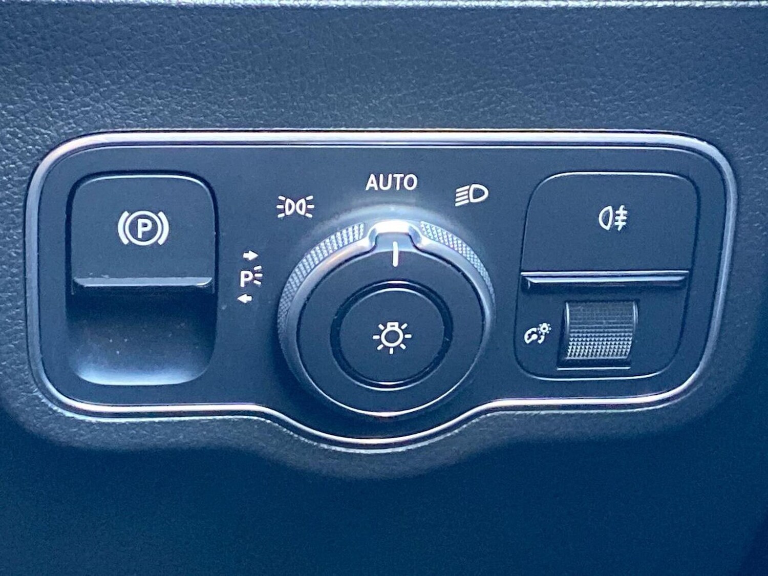 Used Mercedes-Benz EQA 2021 for sale - 76559790: Photo 22