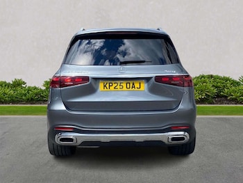 Used Mercedes-Benz GLS 2025 for sale - 78938663: Photo