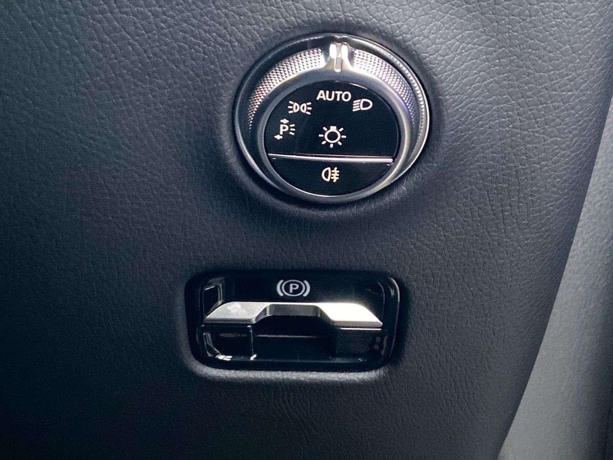 Used Mercedes-Benz GLC 2025 for sale - 78176469: Photo 36