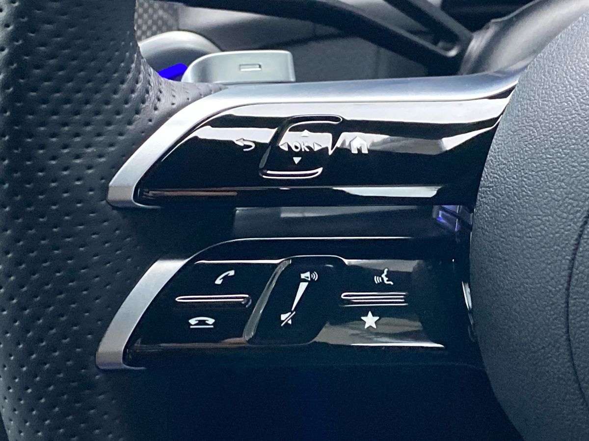 Used Mercedes-Benz GLC 2025 for sale - 78176469: Photo 40