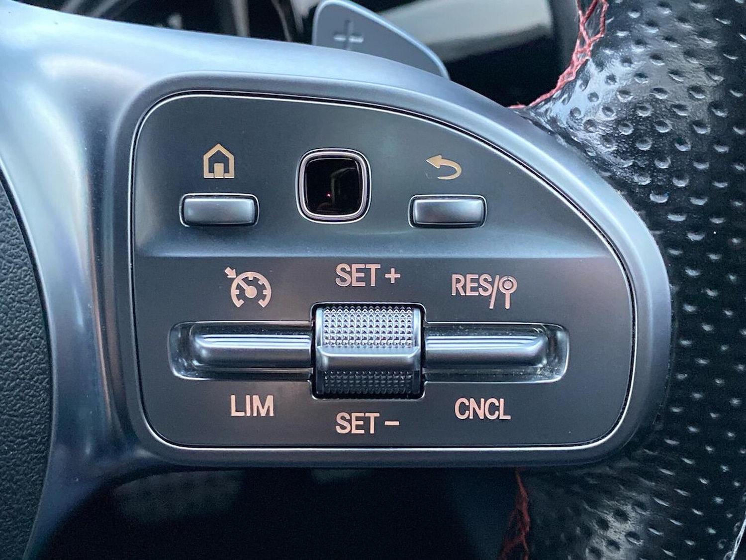 Used Mercedes-Benz EQA 2021 for sale - 76571025: Photo 29